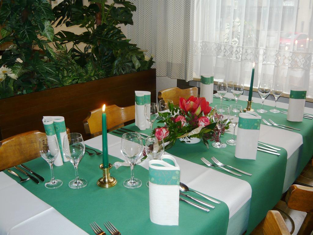 Hotel Gasthof Herderich Schlüsselfeld Eksteriør billede