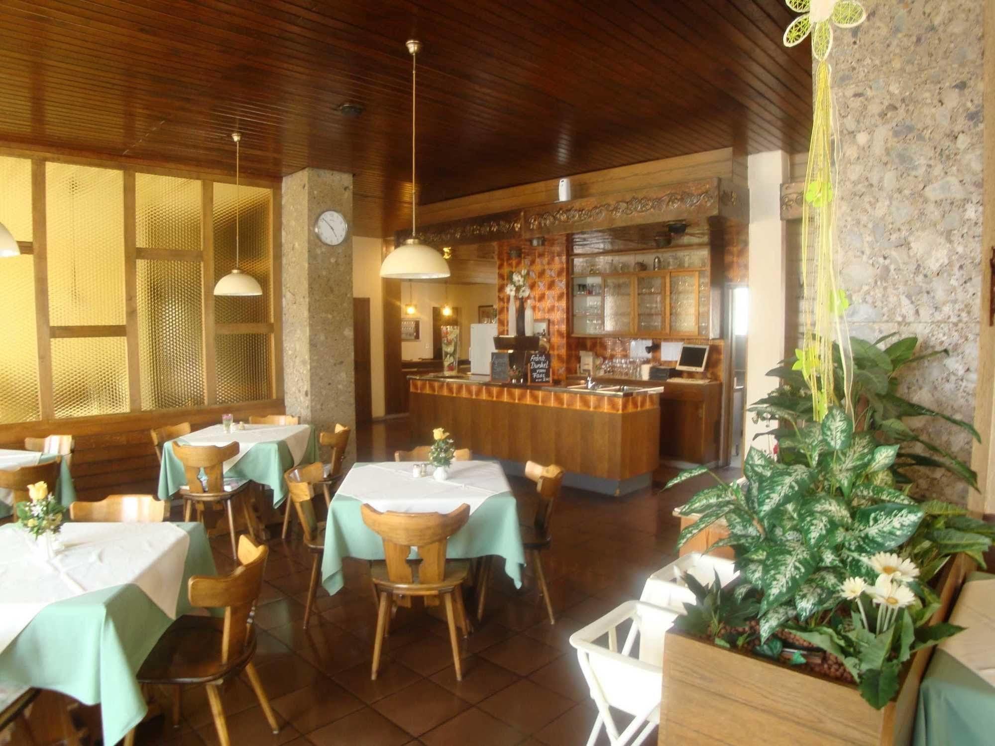 Hotel Gasthof Herderich Schlüsselfeld Eksteriør billede