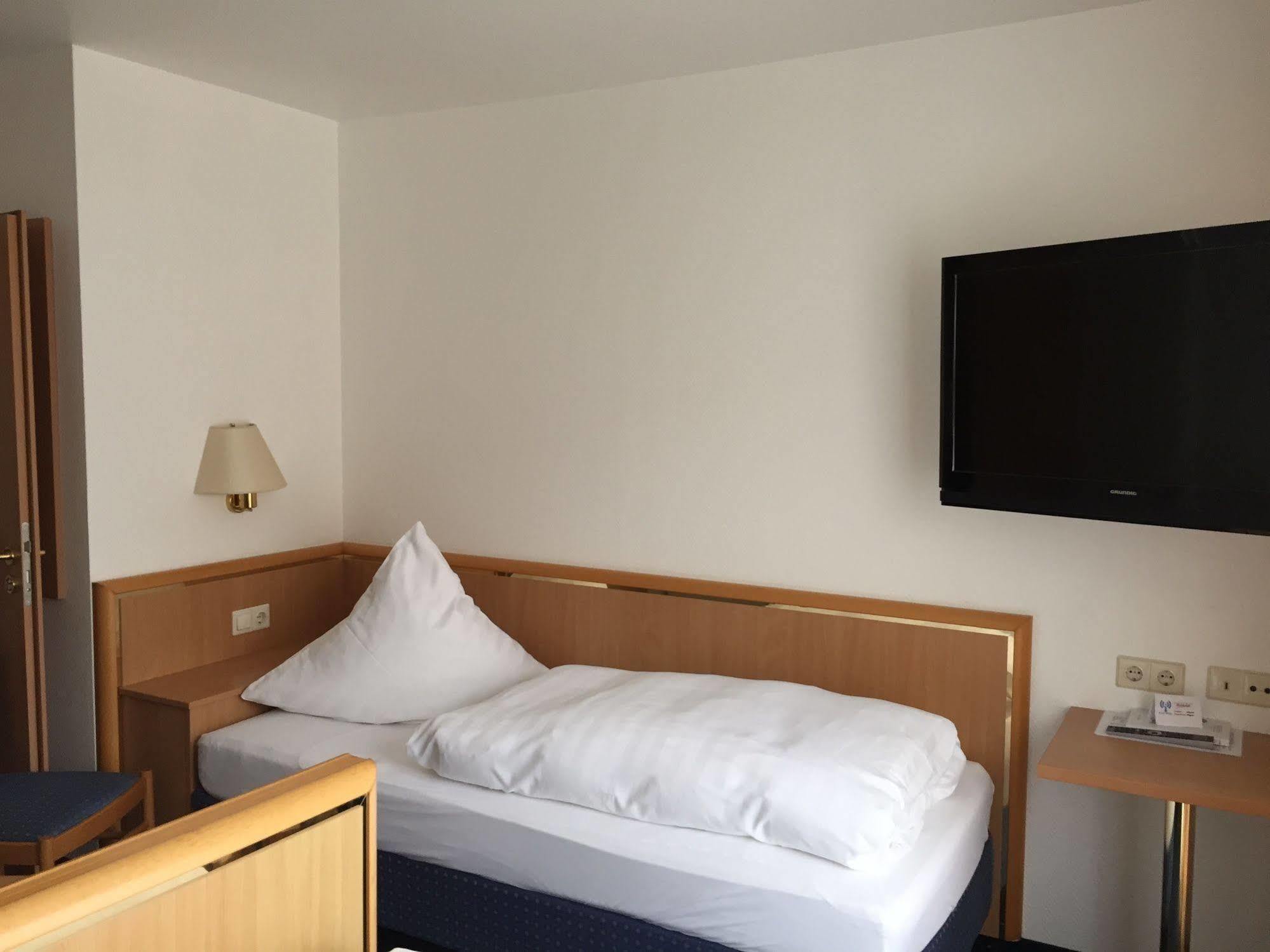 Hotel Gasthof Herderich Schlüsselfeld Eksteriør billede